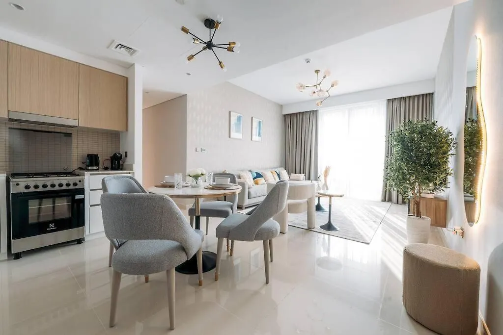 Luxury Dubai Creek Balcony & View 아파트